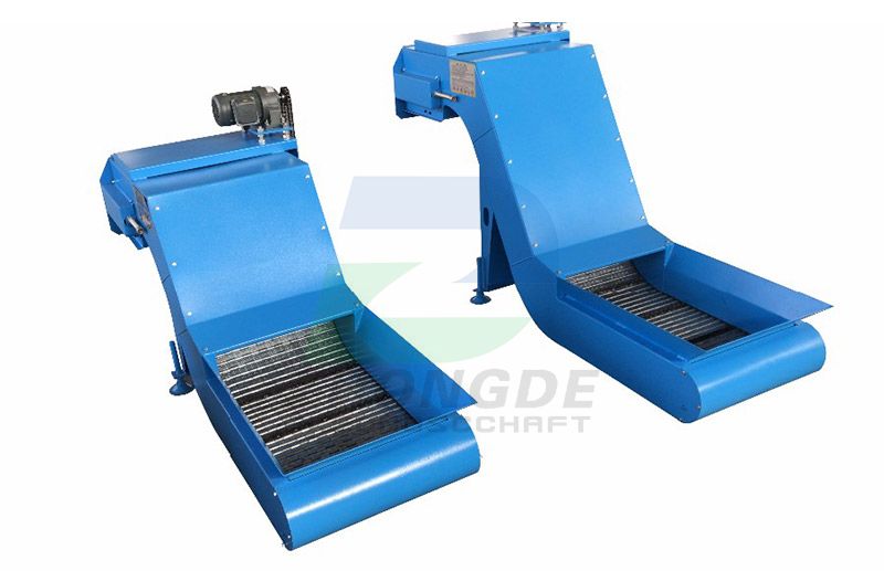 Stainless steel hinged belt chip conveyor
