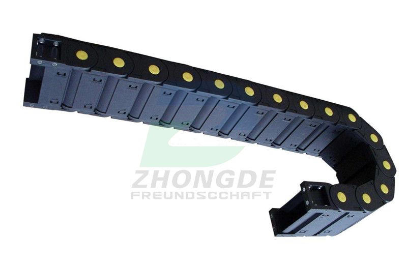 Full-enclosed Plastic Cable Drag Chain
