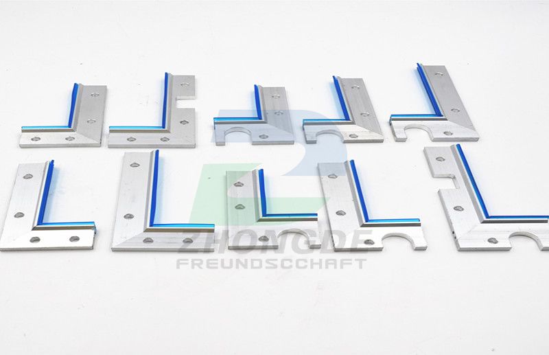 Guideway Wiper