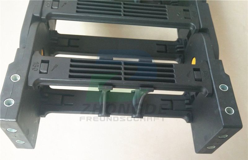 Wear Resistant Plastic Cable Carrier