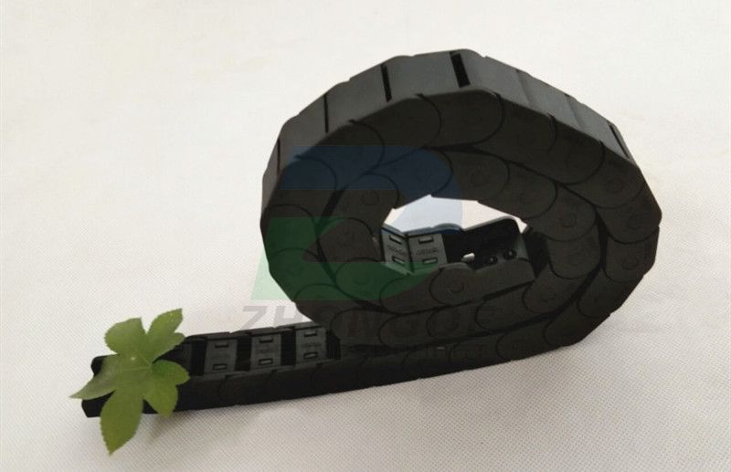 Semi-closed Cable Carrier