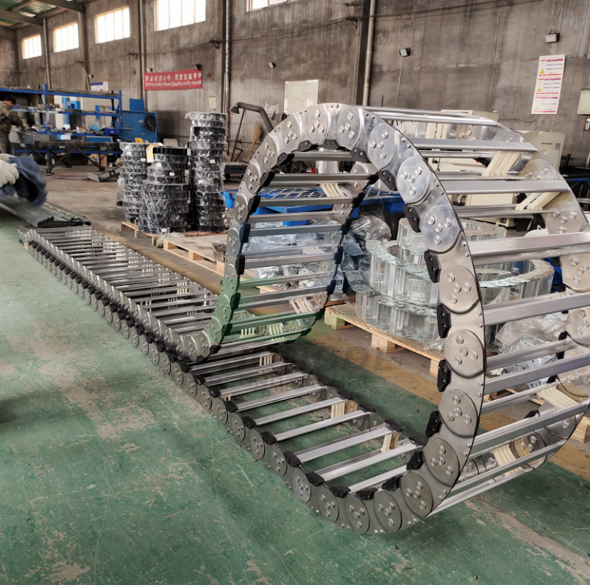 Engineering Steel Cable Carrier, High-Speed Low-Noise Metal Drag Chain, Cable Traction Chain for CNC Machine Tools, Customizable