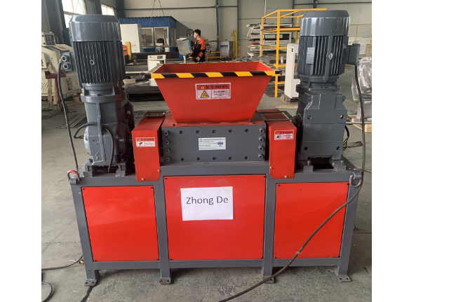 Industrial Single Shaft Shredder for Plastic Film Pipe Bottle Crushing