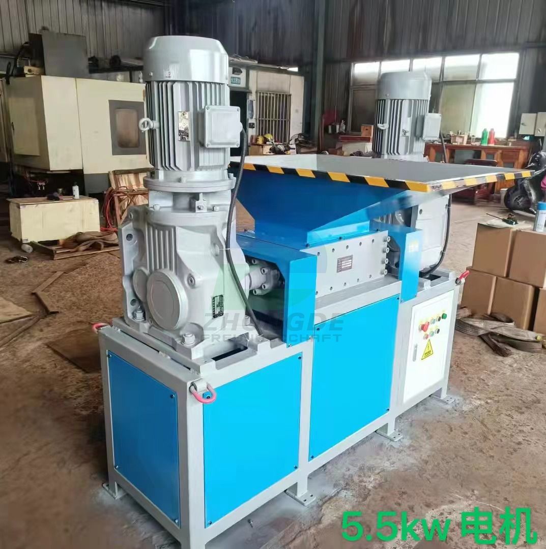 Customizable Large Shredding Machine for Bulk Waste Recycling