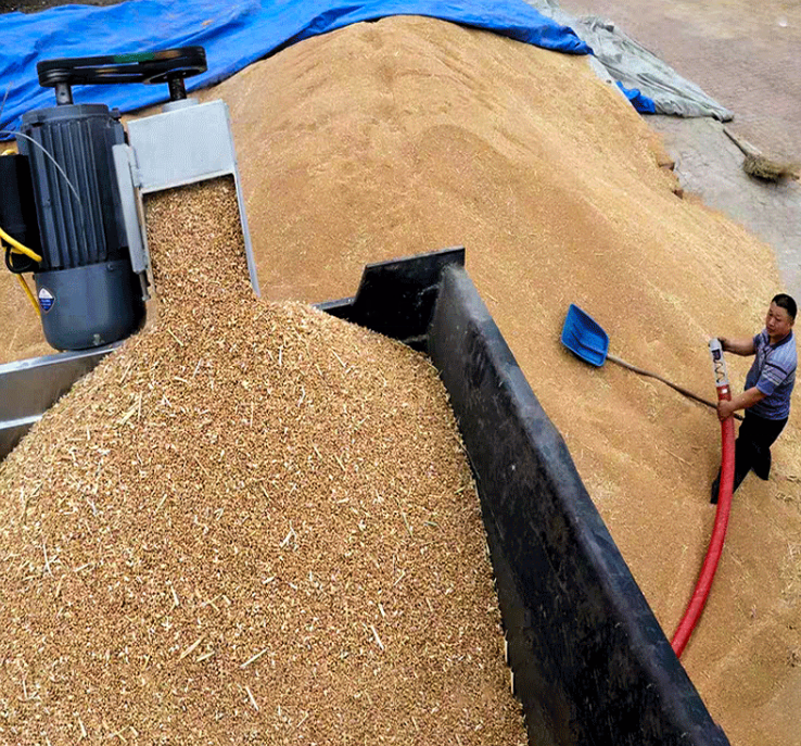 Mobile Grain Suction Machine For Truck Warehouse Loading