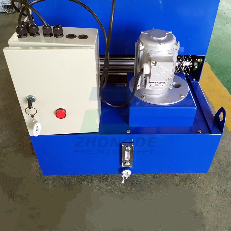 Continuous Paper Filter for CNC Machine Coolant Recycling