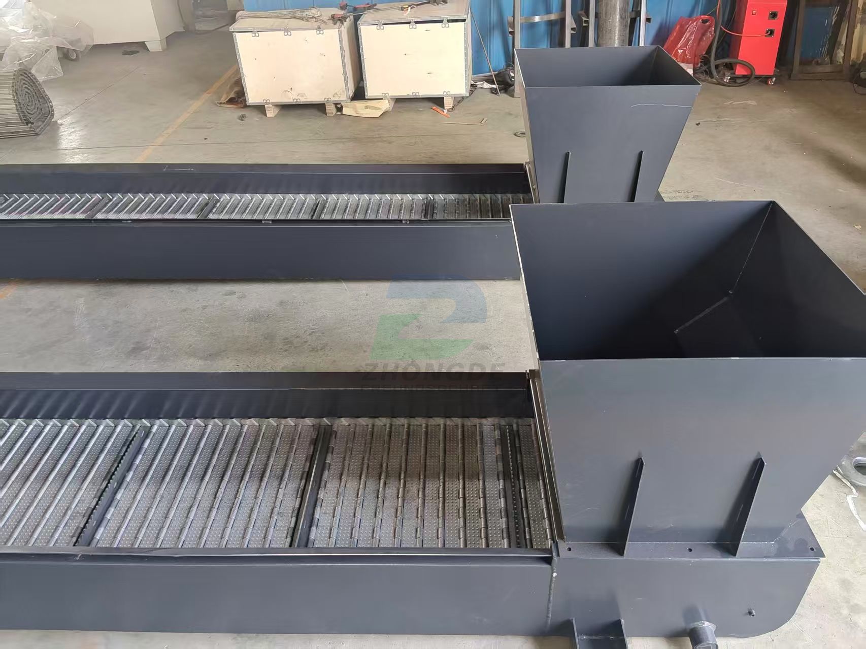 heavy-duty bulk scraper chip conveyor