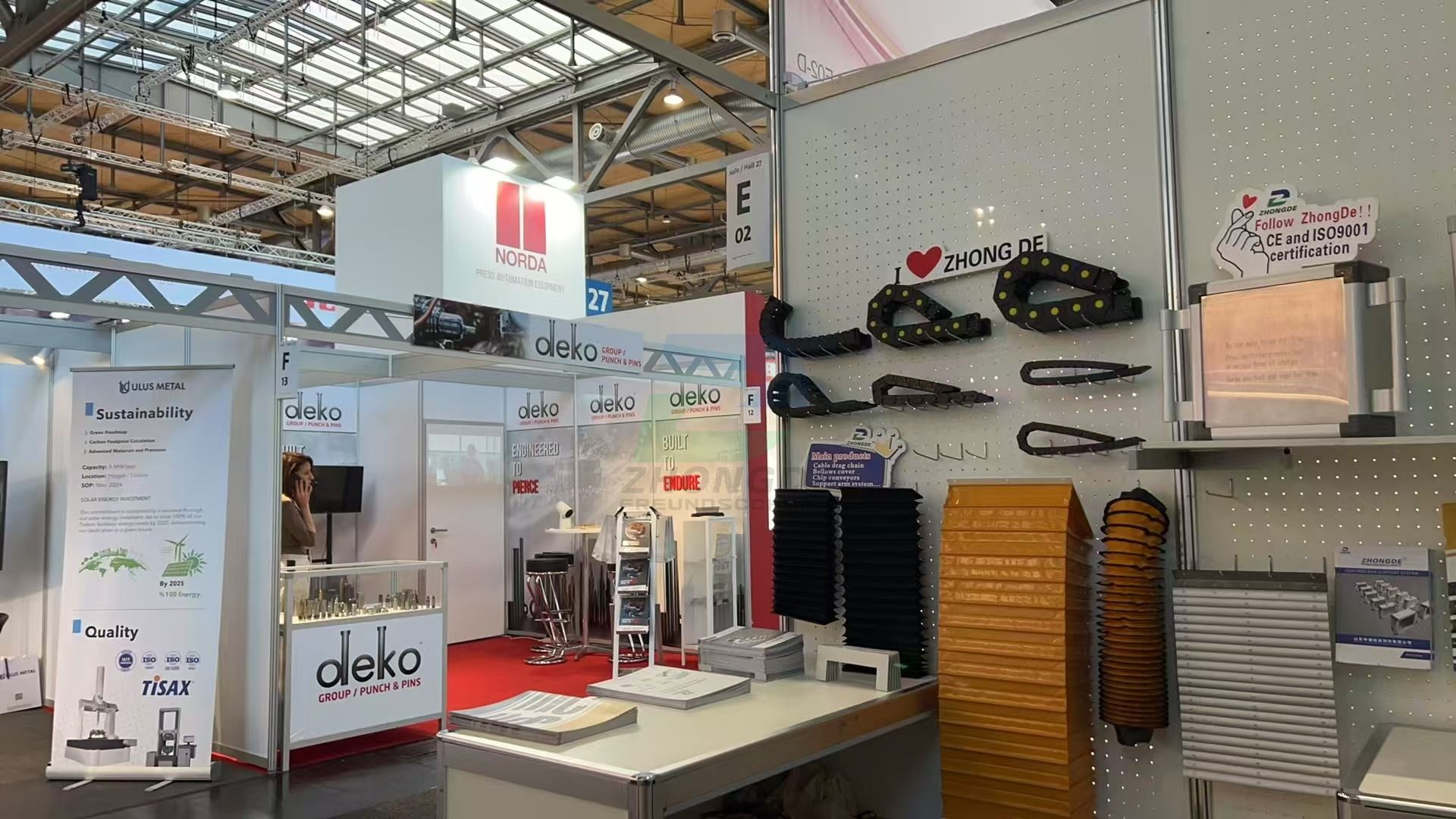 Horizontal Metal Band Saw Machine for Metal Cutting