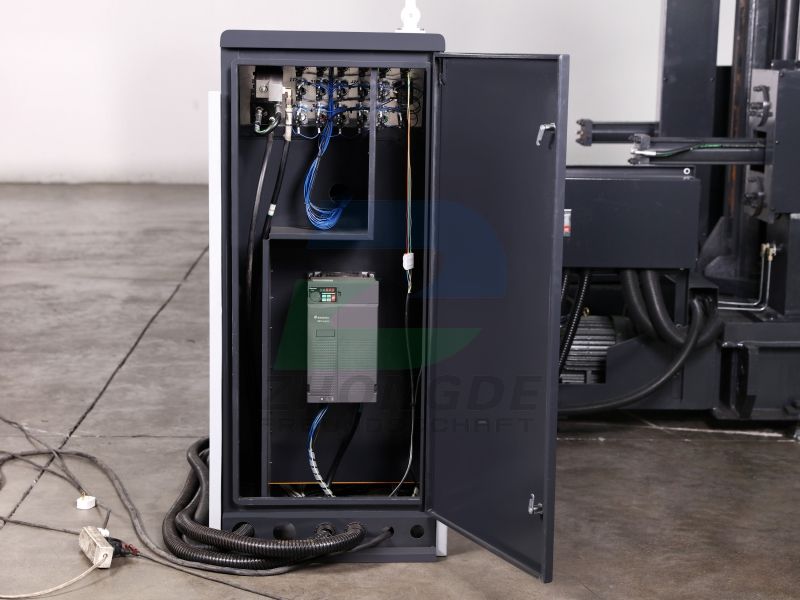 Automatic CNC Band Saw Machine for Metal Cutting