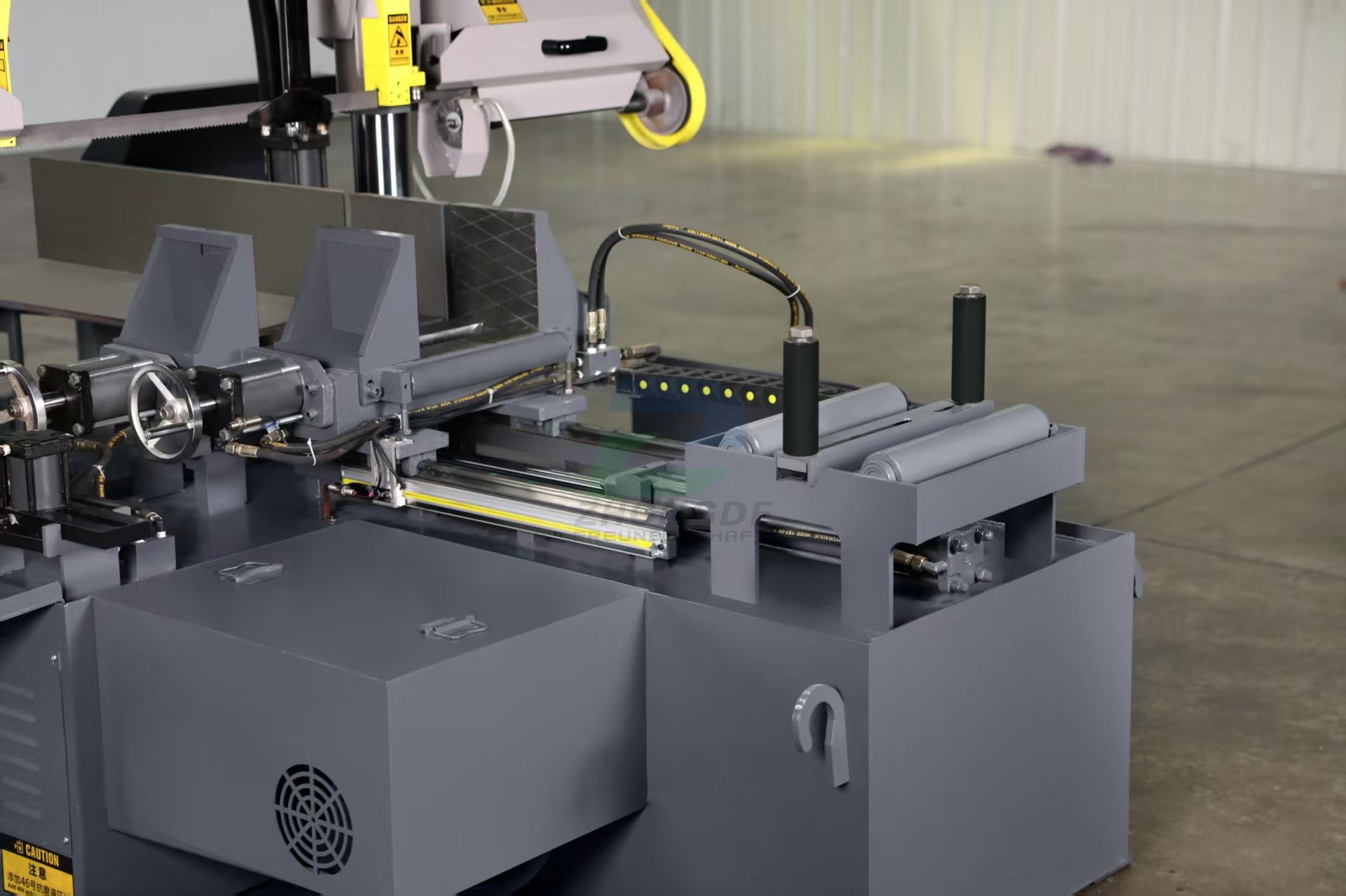 Metal Band Saw Machine