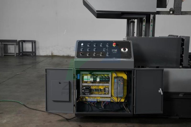 CNC Horizontal Metal Band Sawing Machine 